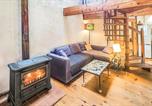 Location vacances Aston - 2 Bedroom Awesome Home In Les Cabannes-3