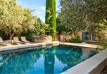 Location vacances Malemort-du-Comtat - Maison Avec Piscine Privée-3