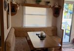 Location vacances Clacton-on-Sea - Static Caravan Sleeps 8 with Indoor Pool-4