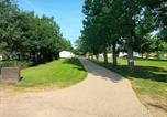 Camping avec Piscine Mouilleron-le-Captif - Camping Au Vent des Marais-1