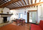 Location vacances Paciano - Awesome Apartment In Paciano With Wifi-3