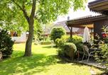 Location vacances Trassenheide - Bungalows Lievert mit Terrasse und Grillmöglichkeit-2