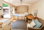 Location vacances Hope - Shepherd's Hut-2