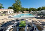 Camping avec Ambiance club Meschers-sur-Gironde - Camping Les Chèvrefeuilles -1