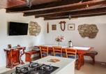 Location vacances Buje - Villa Greis with 4 bedrooms and pool in Buje-4
