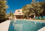 Location vacances Deià - Villa renovada vista al mar y piscina climatizada-3