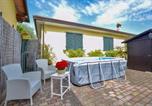 Location vacances Camaiore - 2 Bedroom Amazing Apartment In Capezzano Pianore-2