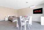 Location vacances  Province de Mantoue - Aura Suite - comfort & design near Lake Garda-4