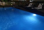 Location vacances San Cesario di Lecce - Il Giardino Di Flora con Piscina & Jacuzzi-2