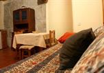 Location vacances Seia - Cosy apartment in Seia, 25 sqm, welcoming fireplace-3