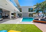 Location vacances Stobreč - Stylish 5-bedroom villa Aride with pool, sea views-2