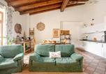 Location vacances Bianzone - Dimora Perla di Villa - Historical Wine Retreat near Bernina Express-1