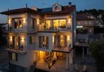 Location vacances Alba - Alba Palace Luxury Apartments-1