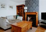 Location vacances Crawley - Horsham 3 Bed House With Garden-1