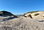 Location vacances Opmeer - Stylish Coastal Home with Garden-4