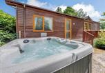 Villages vacances Tenby - Herons Brook Retreat Lodges-2