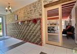 Location vacances Isigny-le-Buat - Gîte La Vieille Mazure-4