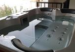 Location vacances Requena - Pensión Isla - Couples Only-2