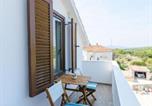 Location vacances  Plaine de Stari Grad - Apartments Lada-4