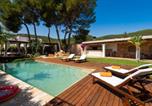 Location vacances Santa Eulària des Riu - Casa Es Pins-1