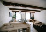 Location vacances L'Isle-sur-la-Sorgue - Charming Village House in the Heart of Isle-sur-la-Sorgue-4