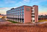 Hôtel Mayfield - Four Points by Sheraton Cleveland-Eastlake-2