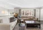 Location vacances Coquitlam - Bright Coquitlam Home & Spacious Backyard-1