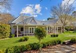 Hôtel Crestwood - One Bedroom Cottage with Shared Pool-1