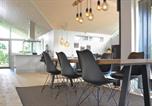 Location vacances Dronningmølle - Three-Bedroom Holiday Home In Dronningmolle-4