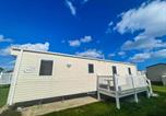 Hôtel Royaume-Uni - Homely 8 Berth Caravan At California Cliffs Near To Scratby Beach Ref 50067g-2
