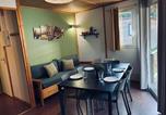 Location vacances Thoiry - Camping nature 3 étoiles avec piscine - bord de rivière-4