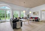 Location vacances Øby - 7 Bedroom Awesome Home In Ulfborg-3