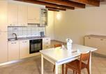 Location vacances  Province de l'Aquila - Nice Apartment In Lecce Nei Marsi-3