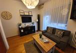 Location vacances Bucarest - Black and White Apartments-2