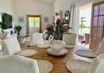 Location vacances  Palm Island ou Ile Prune - Grenadines View Villa-2