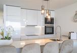Location vacances Manilva - Modern 2 Bedroom Apartment with Panoramic Sea Views-3