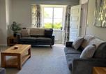 Location vacances  Gare de Swindon - Coronel House Modern 4-Bed Swindon Home, Long Stays Welcome-3