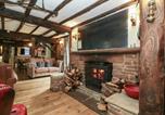 Location vacances Longhope - Penny Farthing Inn-3
