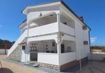 Location vacances Ražanac - Apartments Apartmani Didovi dvori-2
