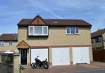 Location vacances  Gare de Weston-super-Mare - Stunning 2-Bed House in Weston-super-Mare-1