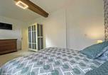 Location vacances Ceaucé - Maison restaurée avec charme à Domfront, animaux admis, wifi, près des pistes cyclables - Fr-1-497-201-2