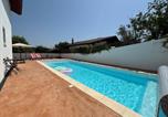 Location vacances Urrugne - Belle maison 10 pers, piscine et jardin à Urrugne - Fr-1-239-1146-1