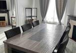 Location vacances Les Quatre Fils Aymon  - Grand Appartement Hypercentre-3