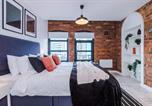 Location vacances Leeds - 2 King Size Beds in Manhattan styled Oversize Apartment-4