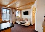 Location vacances Reit im Winkl - Ferienwohnung Huttenberg-1
