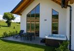 Location vacances Jugovzhodna Slovenija - Glamping resort Dolenjc-1