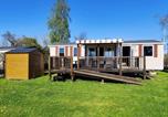 Location vacances Lithaire - Bungalow accueillant à La Haye avec piscine-1