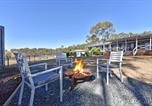 Location vacances Lovedale - Palmers Lane On Vineyard 5br Homestead with Pool-2