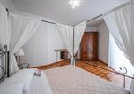 Location vacances  Province d'Isernia - La torretta sul cortile-2