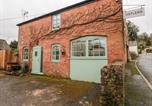 Location vacances Longhope - Ostlers-1